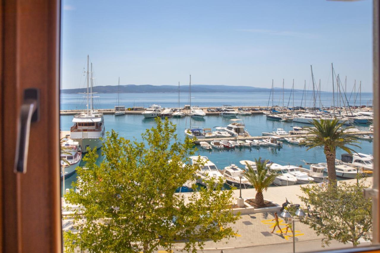 Portun Top Center Baska Voda Bagian luar foto